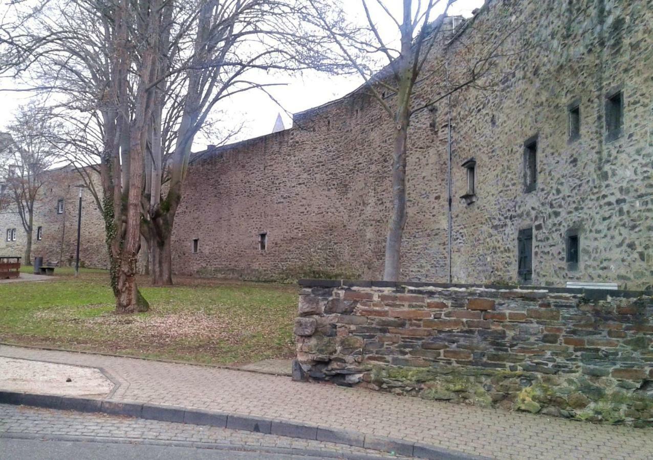Ferienwohnung "An Der Stadtmauer" Андернах Экстерьер фото